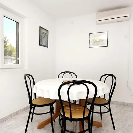 Apartment By The Sea Cove Bristova, Hvar - 5716 *