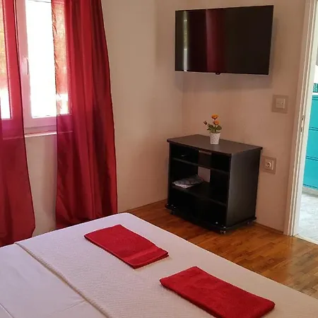 Apartment By The Sea Cove Bristova, Hvar - 5716 Bogomolje